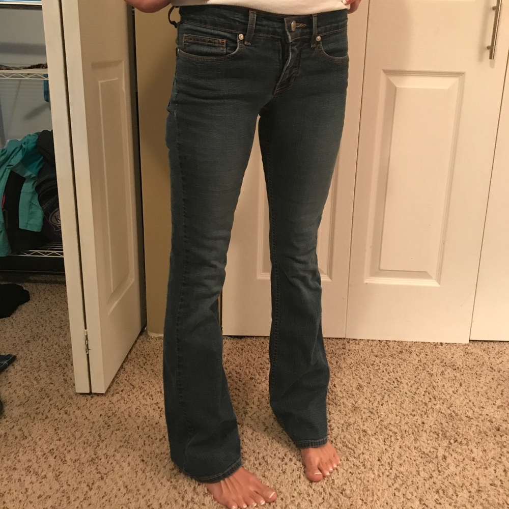 BeBe jeans